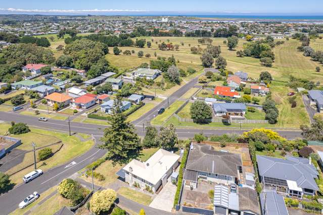 24 Burns Street Tawhero_1