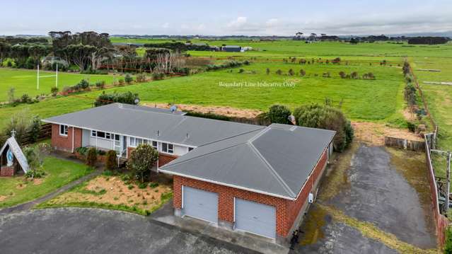 33 Whitcombe Road Opunake_1