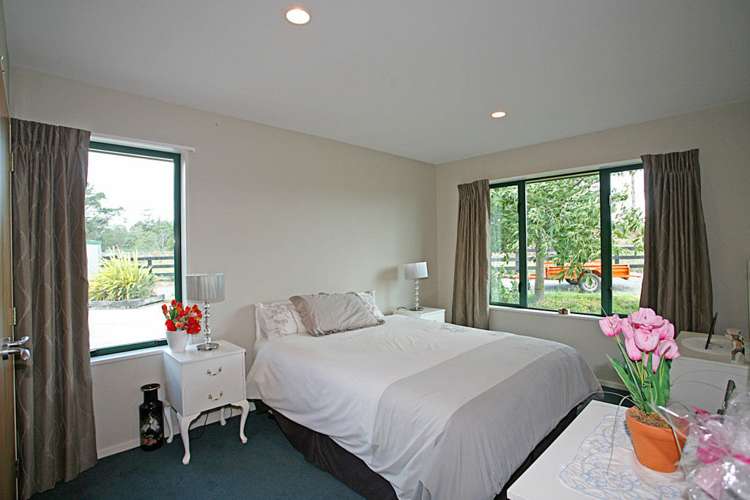 2/135 Johnson Road West Melton_10