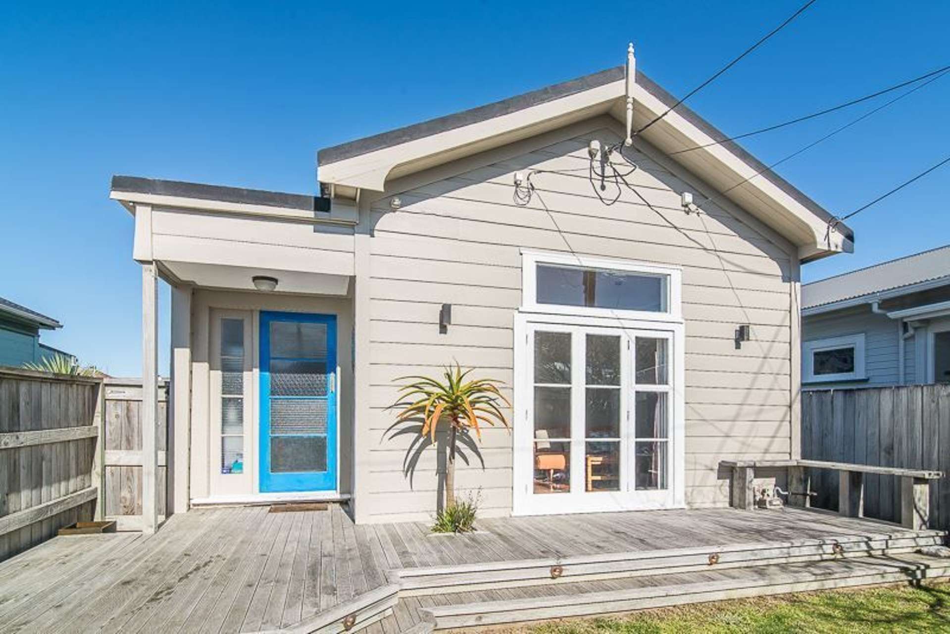 5 Toru Street Lyall Bay_0