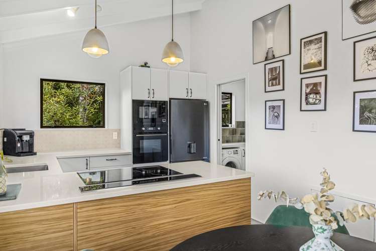 45 Fordham Street Beach Haven_10