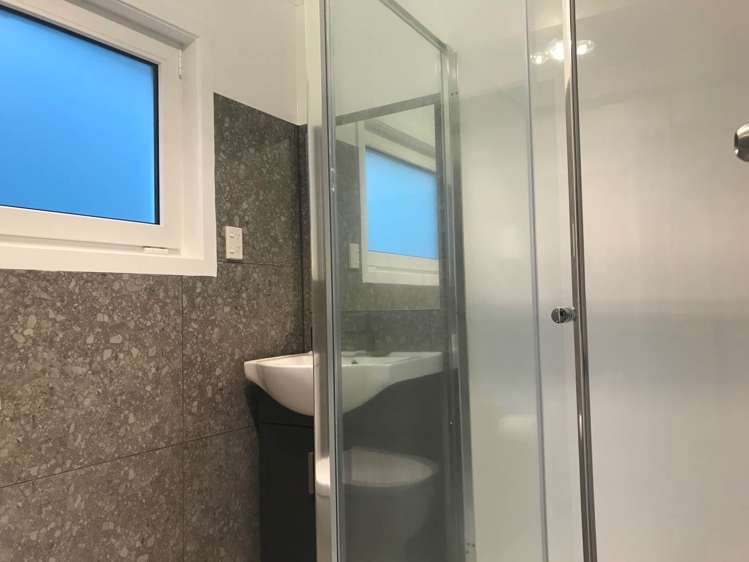 36 Western Road Laingholm_6