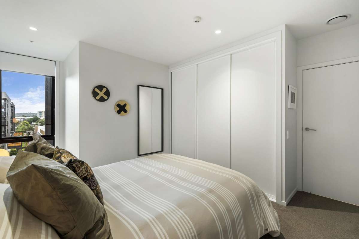 409/64 Victoria Street_5