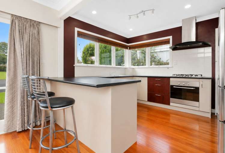 70 Woolfield Road_5