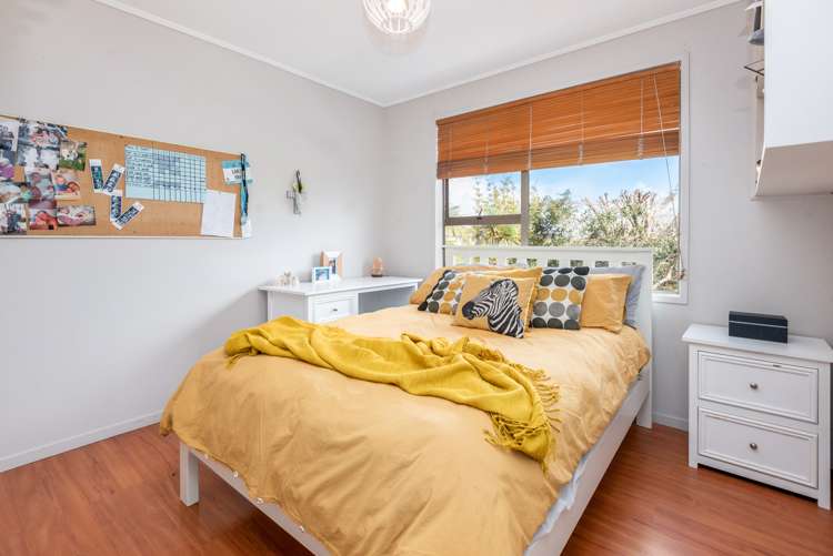 63 Marendellas Drive Bucklands Beach_5