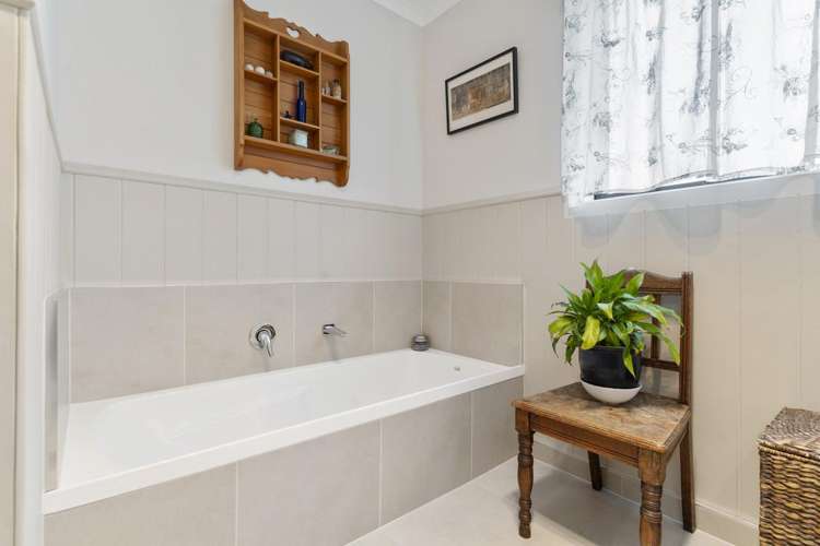42 Feist Street Carterton_16