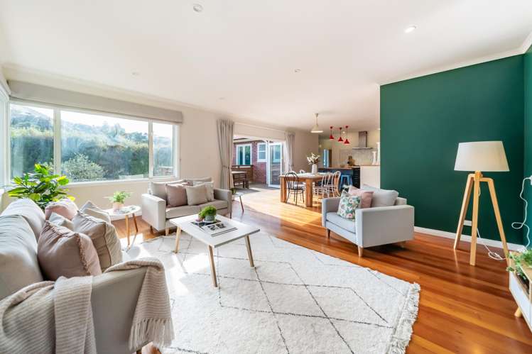 8 Saint Albans Avenue Karori_6