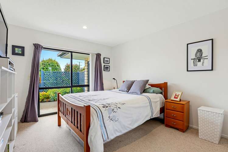 1B Coleman Place Darfield_11
