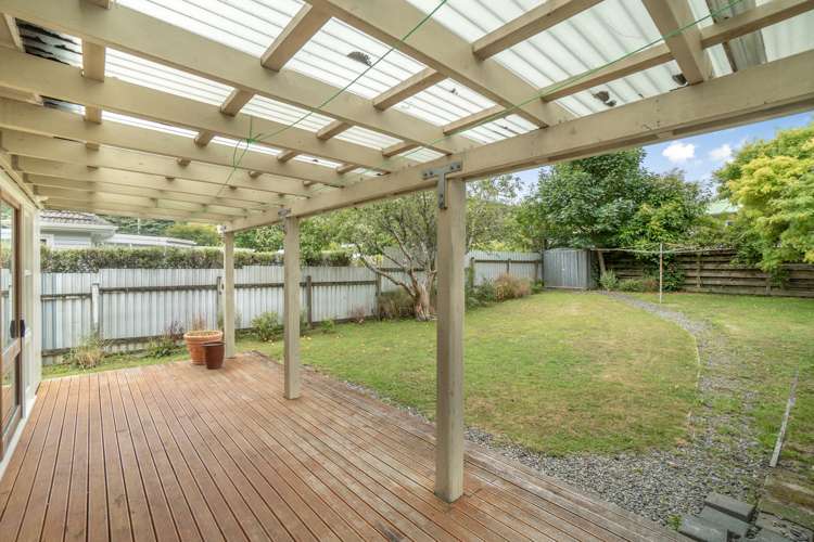 113 Hine Road Wainuiomata_15
