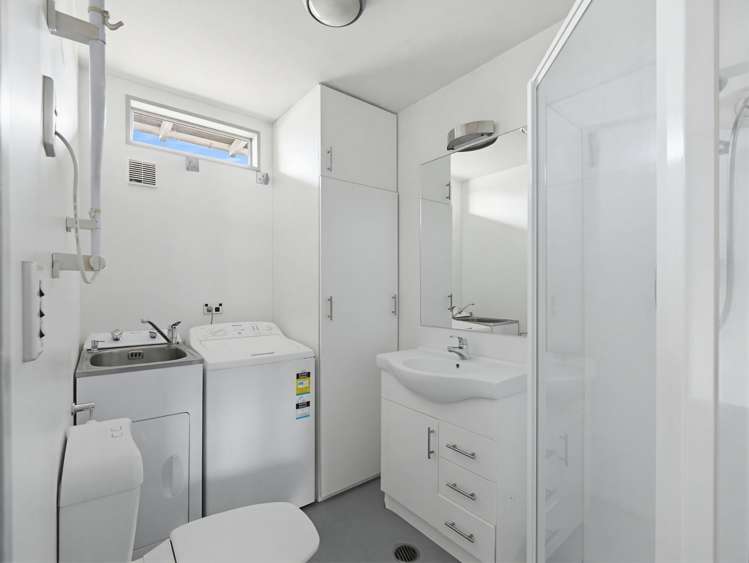 8/443 Cashel Street Linwood_8