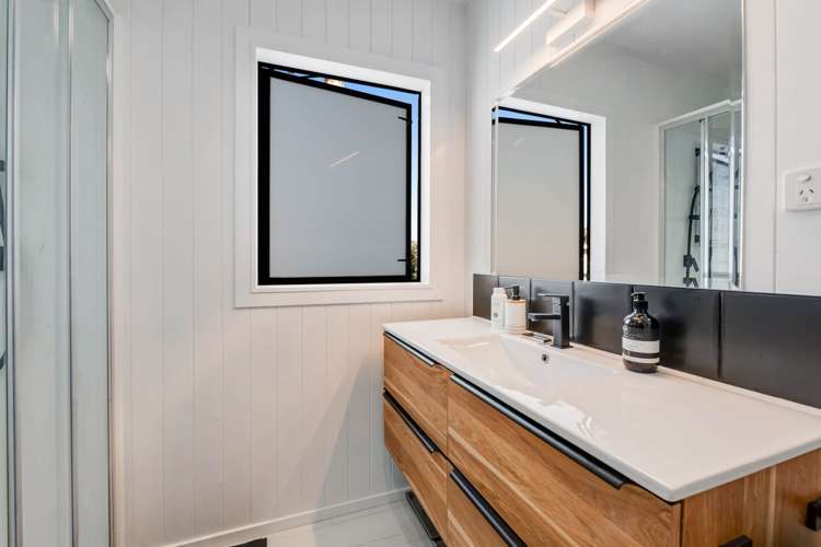 17A Tiri Road Manly_9