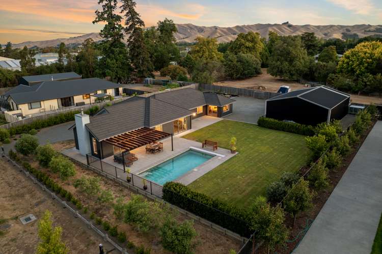 25 Birchwood Avenue Burleigh_23