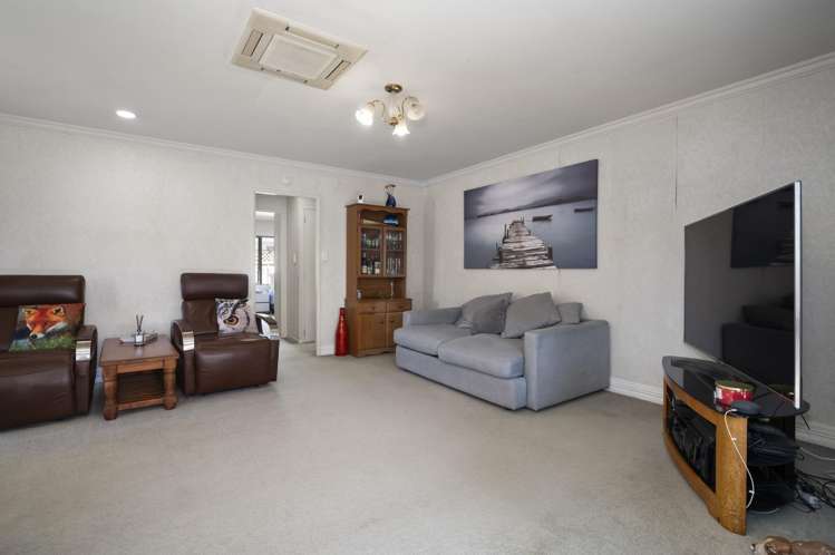 6 Pemberton Way Greerton_3