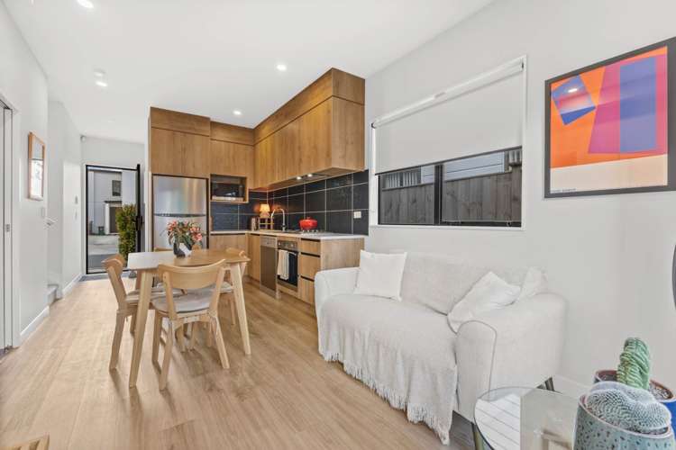 98 Bellbird Street Papakura_3