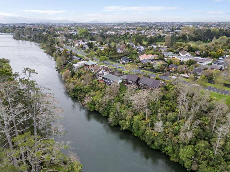 999 River Road Queenwood_39