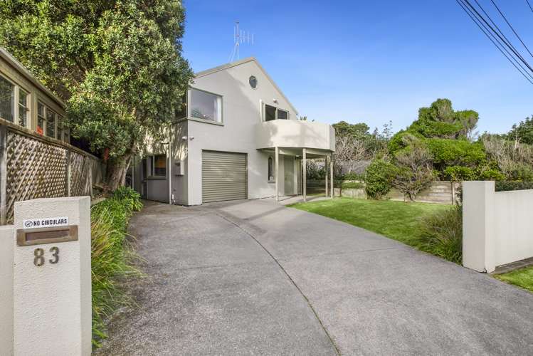 83 The Esplanade Raumati South_0