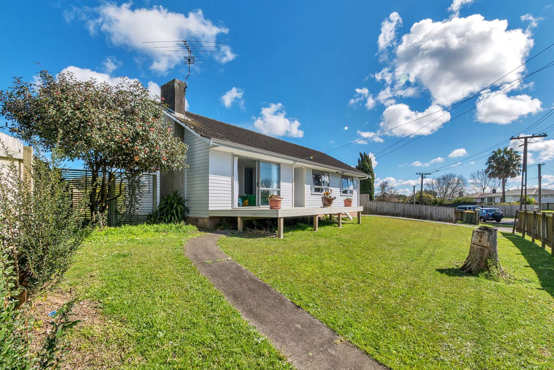 6 Antrim Crescent Otara_0