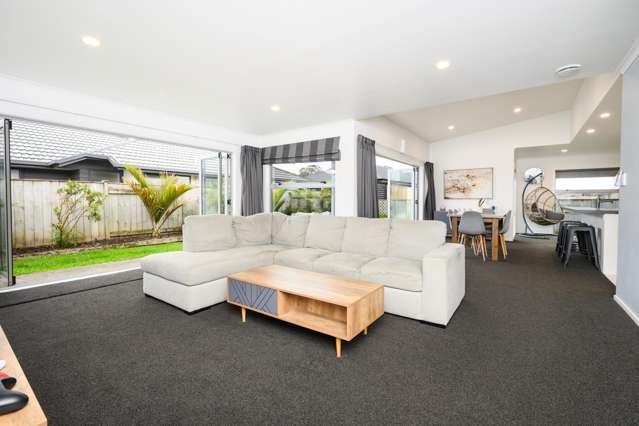 17 Lorenzo Place Kelvin Grove_2