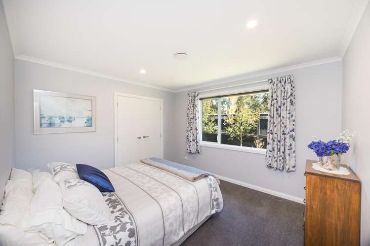 33 Coutts Way Fitzherbert_14