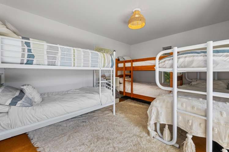 Lot 1 Endeavour Inlet The Pines_17