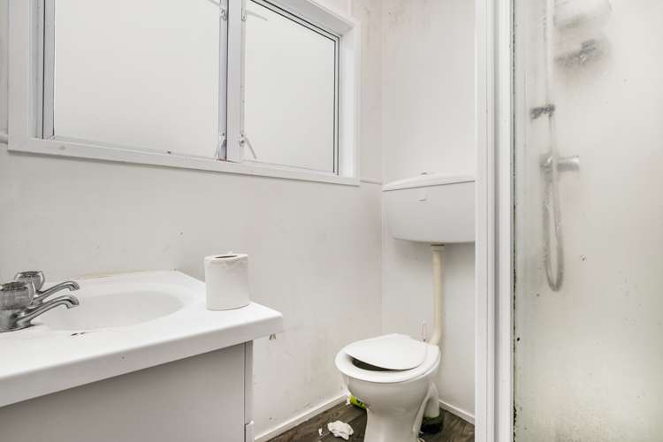 22 Evans Road Glen Eden_13