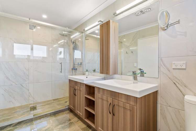 71 Seventh View Avenue Beachlands_32