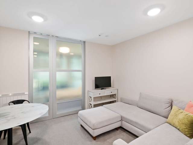 G5/135 Hobson Street City Centre_2