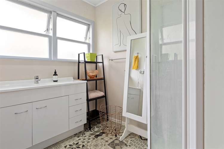 142 Welcome Bay Road Welcome Bay_18