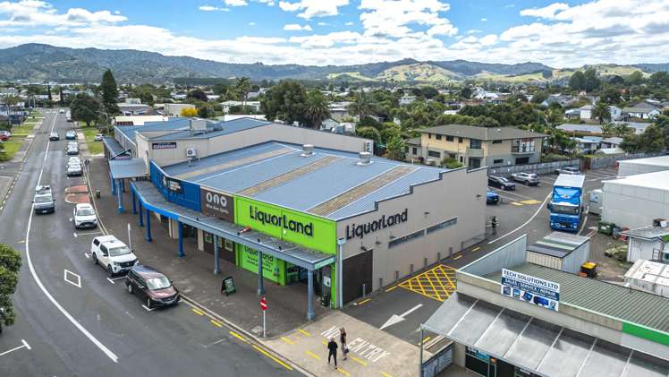 1A Lee Street Whitianga_11