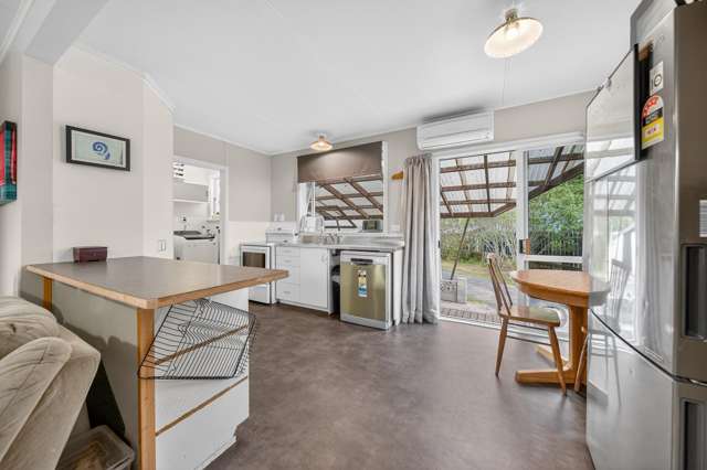 8 Oxford Street Lansdowne_4