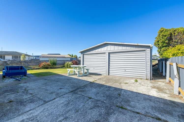 27 Glenalmond Crescent Rockdale_23