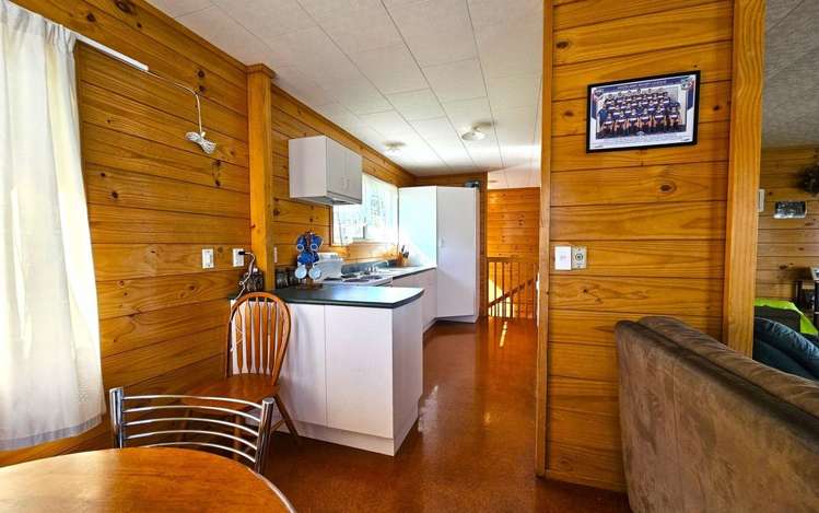 57 Fairlie Crescent Opononi_21