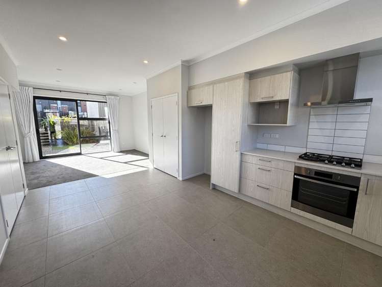 12 Kapia Road_0