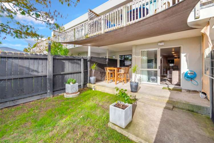 4/242 Great North Road Henderson_16