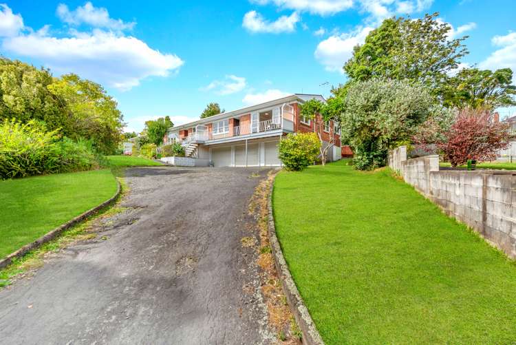 1/7 Castleton Drive Mellons Bay Manukau City Houses for Sale