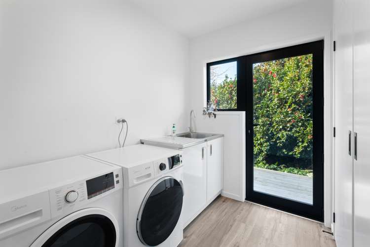 11 Anatere Rise Athenree_18