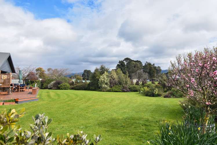 19 Carrington Drive Carterton_17