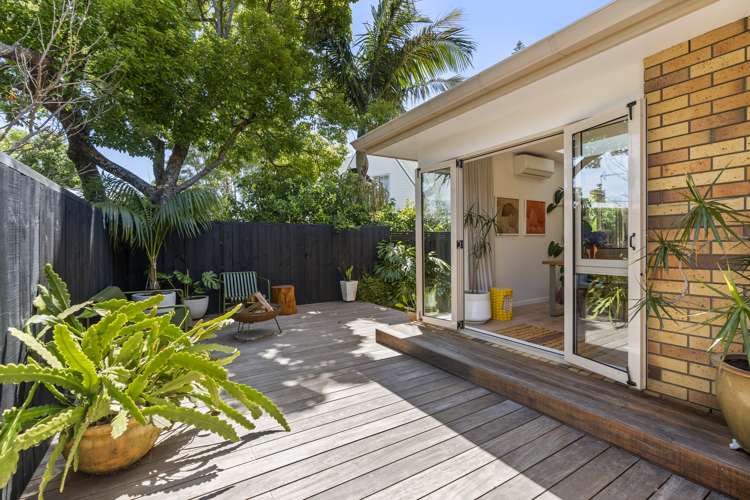 1/9 Alma Road Milford_8