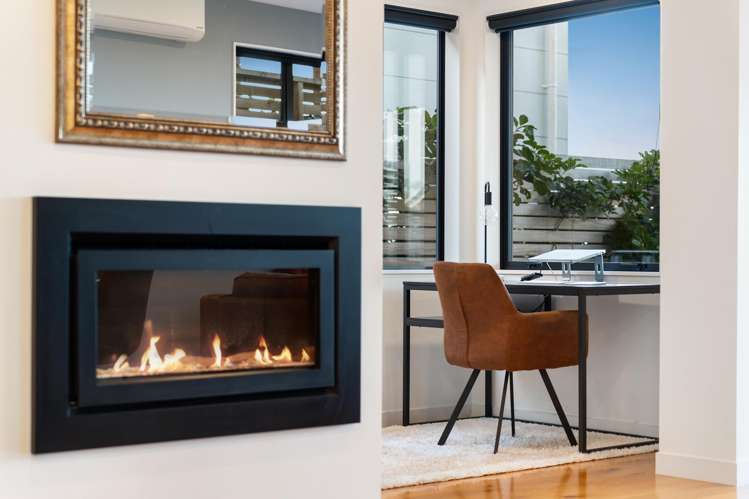 9 Coastview Lane Long Bay_17