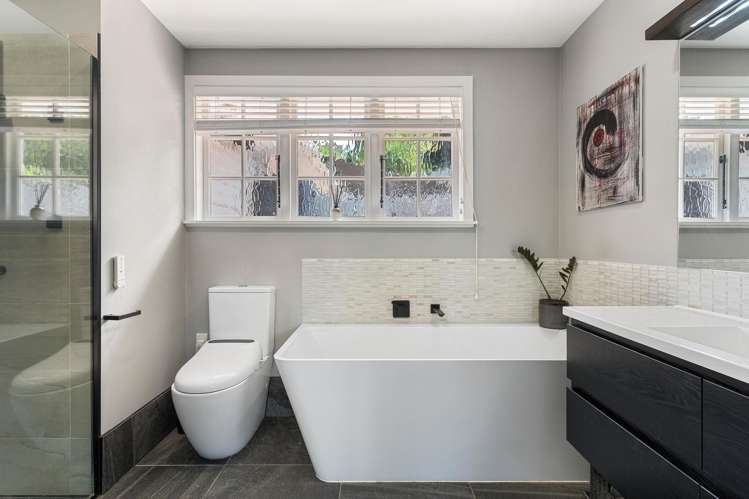 110 Canongate Street Birkdale_9