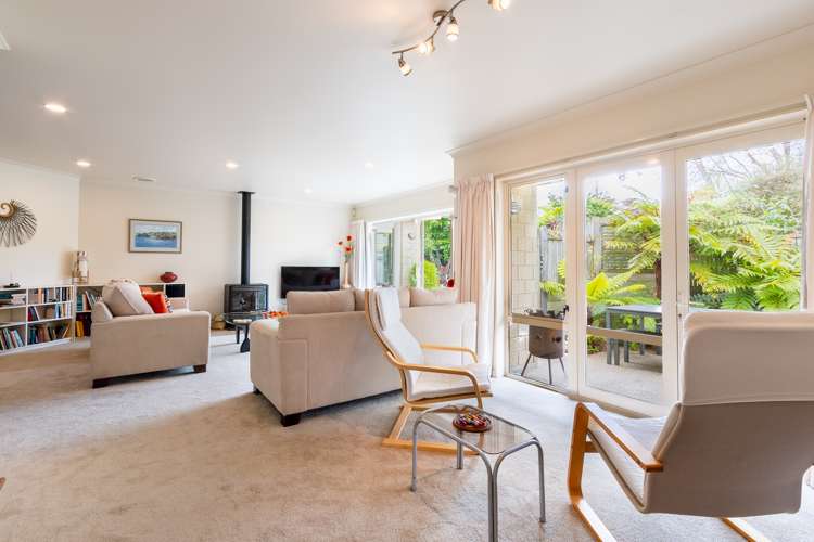 29 Avion Terrace Raumati Beach_8