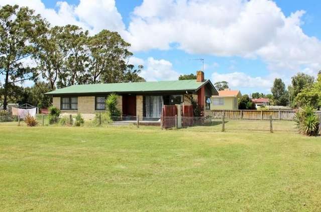 25 James Henry Crescent Huntly_2