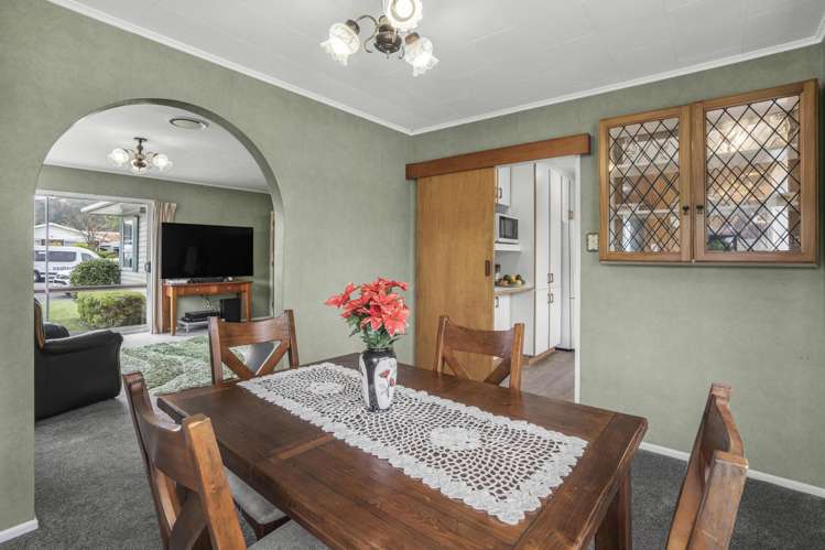 15 Wimbledon Grove Wainuiomata_10