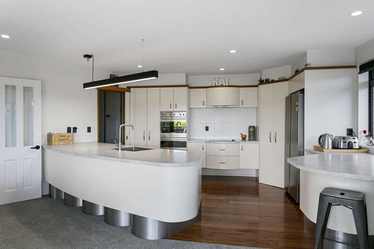 47 Arrowsmith Avenue Waipahihi_16