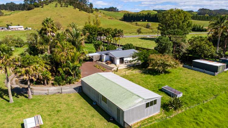 1081 Oruru Road Peria_13