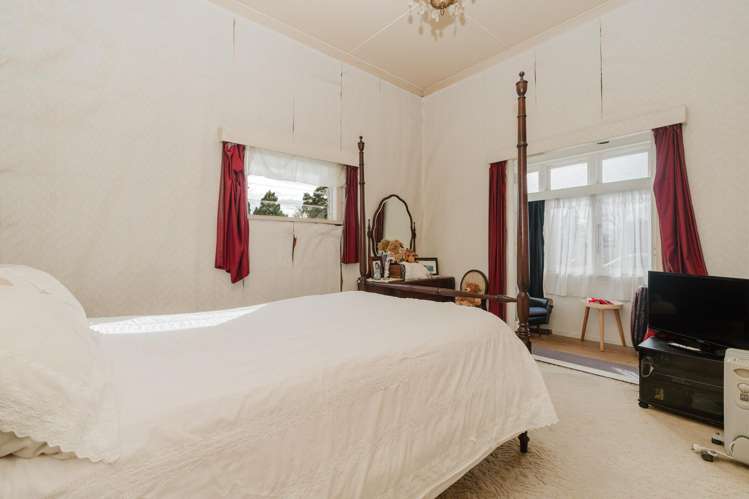 26 Argyle Street Hamilton East_18