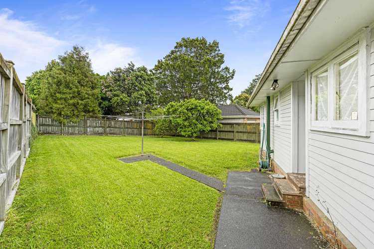 47 Neil Avenue Te Atatu Peninsula_12