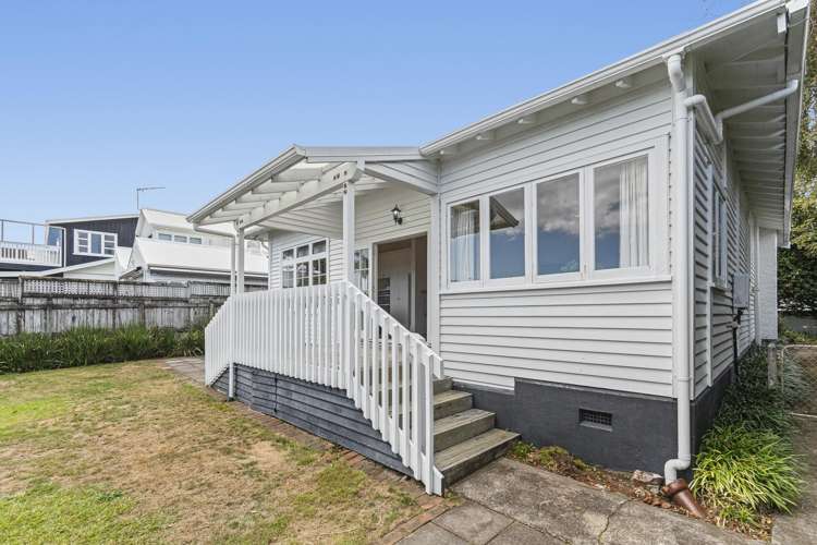 87 Pendarves Street New Plymouth_18