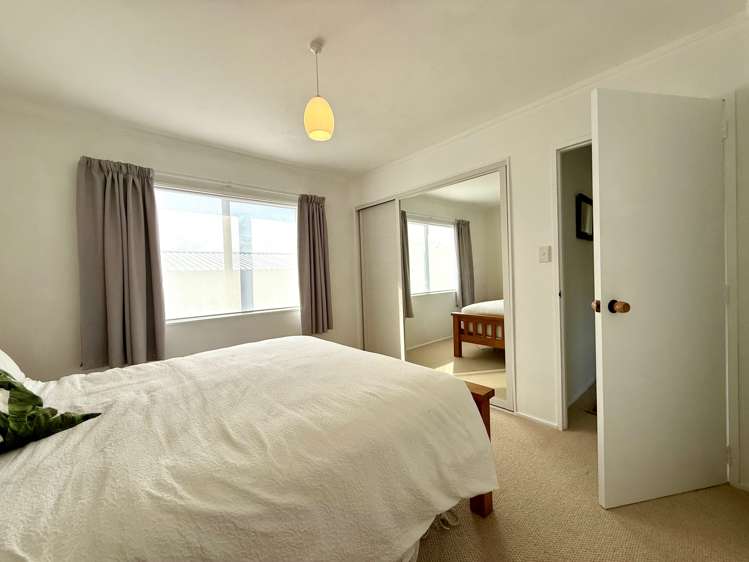 58 Bow Street Raglan_11