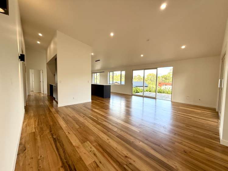 2/19A East Street Raglan_11